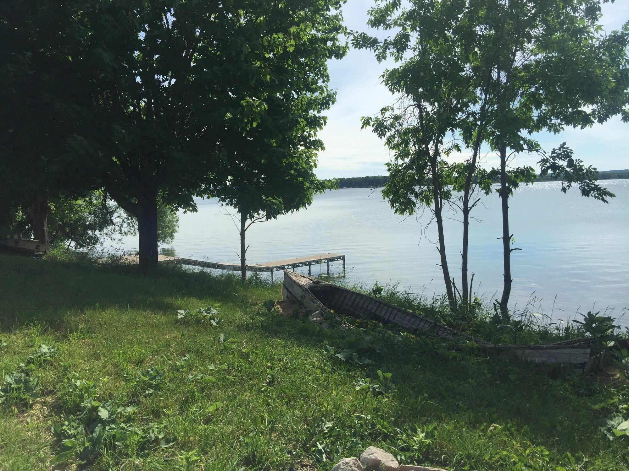 Lakeside Inn Ориллия Экстерьер фото